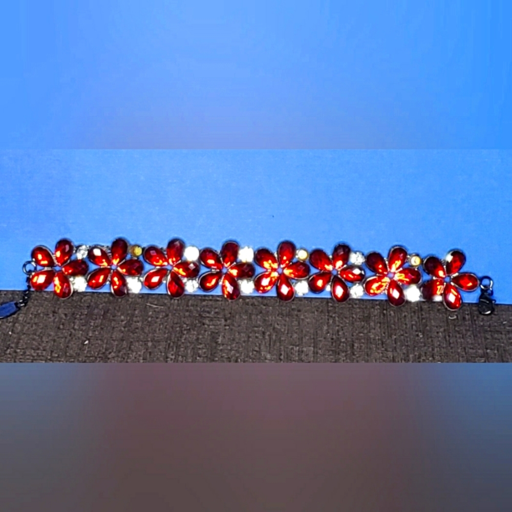 Floral Red Bracelet